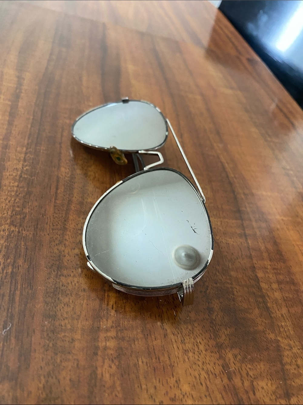 Silver sunglasses - Picture 3 of 3